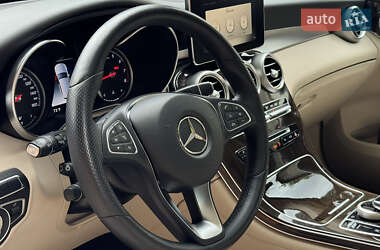 Внедорожник / Кроссовер Mercedes-Benz GLC-Class 2018 в 