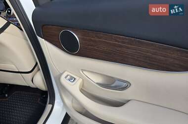 Внедорожник / Кроссовер Mercedes-Benz GLC-Class 2021 в 