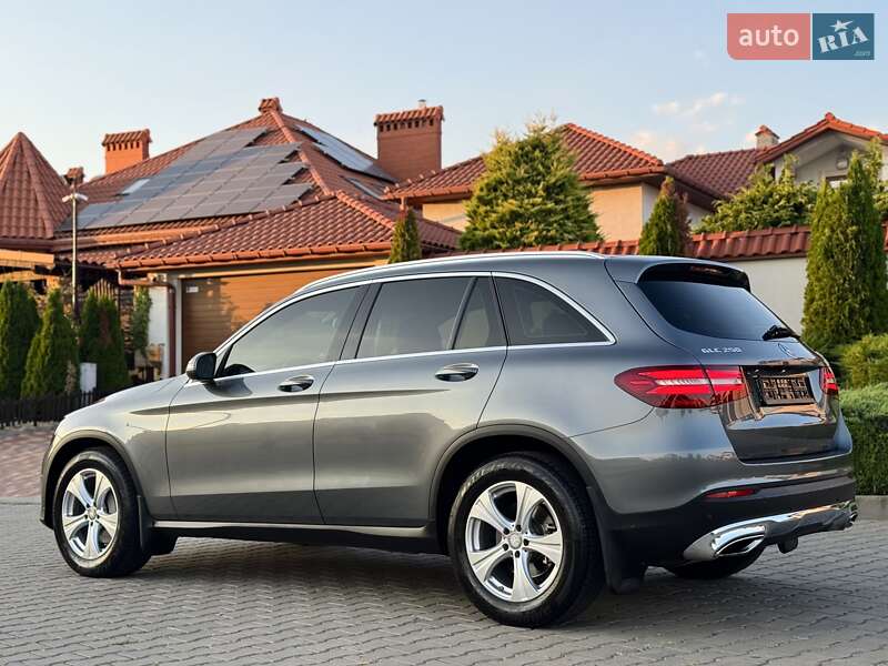 Внедорожник / Кроссовер Mercedes-Benz GLC-Class 2015 в Одессе