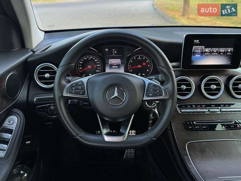 Внедорожник / Кроссовер Mercedes-Benz GLC-Class 2015 в Одессе