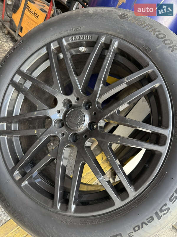 Внедорожник / Кроссовер Mercedes-Benz GLC-Class 2019 в Киеве