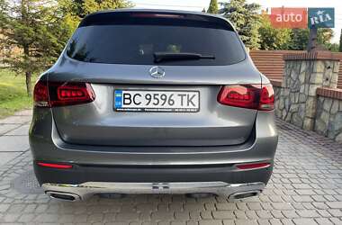 Внедорожник / Кроссовер Mercedes-Benz GLC-Class 2021 в 