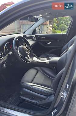 Внедорожник / Кроссовер Mercedes-Benz GLC-Class 2021 в 