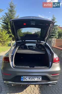 Внедорожник / Кроссовер Mercedes-Benz GLC-Class 2020 в 