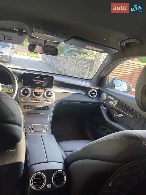 Внедорожник / Кроссовер Mercedes-Benz GLC-Class 2020 в Львове