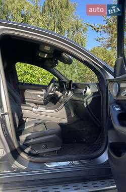 Внедорожник / Кроссовер Mercedes-Benz GLC-Class 2020 в 