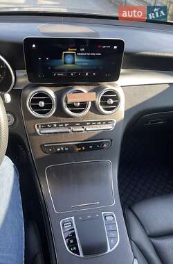 Внедорожник / Кроссовер Mercedes-Benz GLC-Class 2020 в 