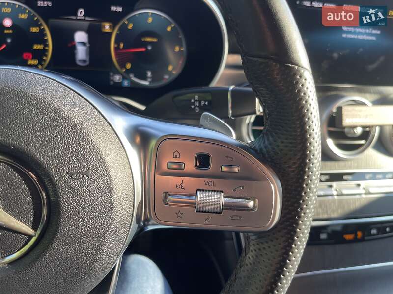 Внедорожник / Кроссовер Mercedes-Benz GLC-Class 2020 в Львове