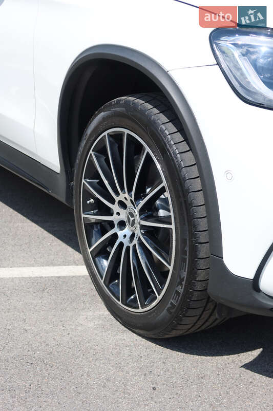 Внедорожник / Кроссовер Mercedes-Benz GLC-Class 2019 в Киеве