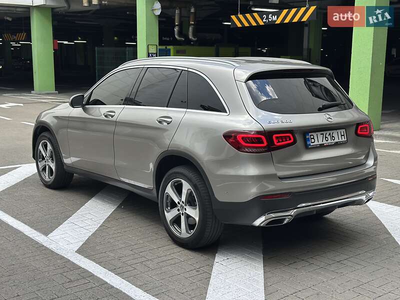 Внедорожник / Кроссовер Mercedes-Benz GLC-Class 2021 в Киеве
