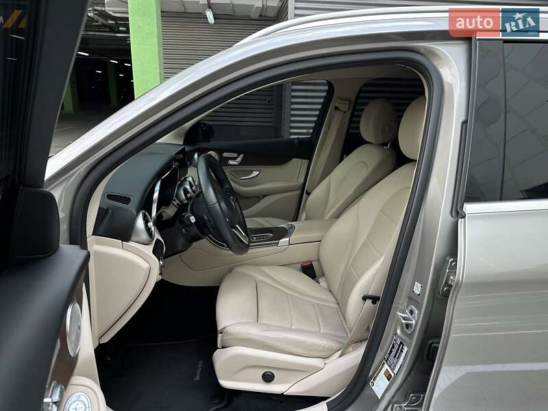 Внедорожник / Кроссовер Mercedes-Benz GLC-Class 2021 в Киеве