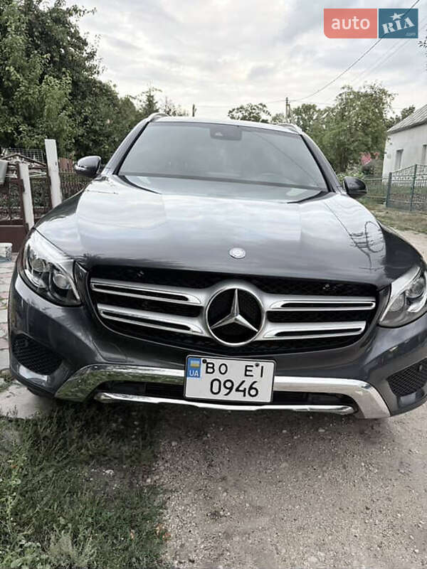 Внедорожник / Кроссовер Mercedes-Benz GLC-Class 2015 в 