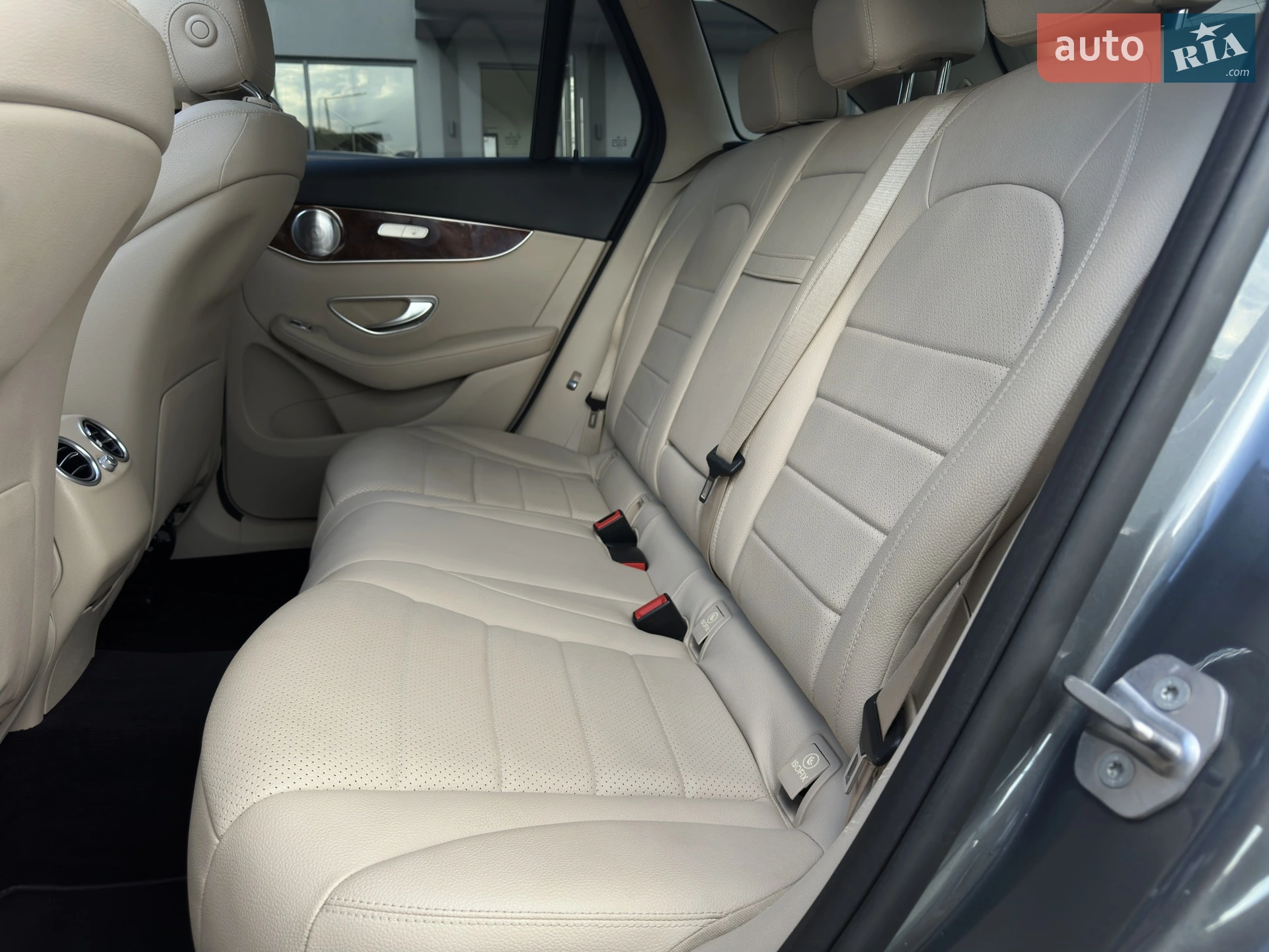 2017 Mercedes-Benz GLC - мініатюра 21