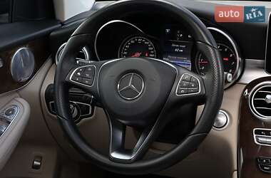 Внедорожник / Кроссовер Mercedes-Benz GLC-Class 2017 в 