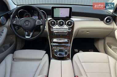 Внедорожник / Кроссовер Mercedes-Benz GLC-Class 2017 в 