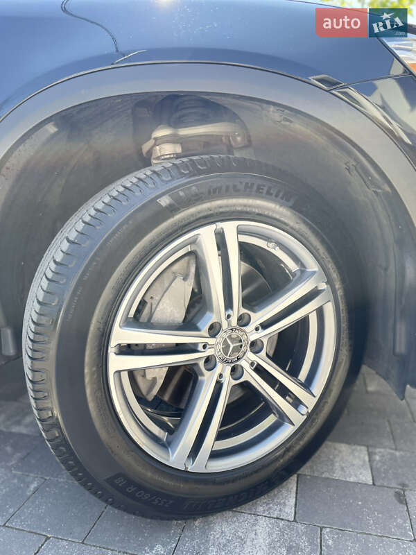 Внедорожник / Кроссовер Mercedes-Benz GLC-Class 2020 в Ужгороде