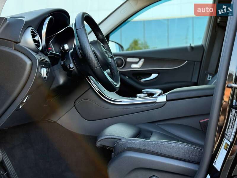 Внедорожник / Кроссовер Mercedes-Benz GLC-Class 2016 в Одессе