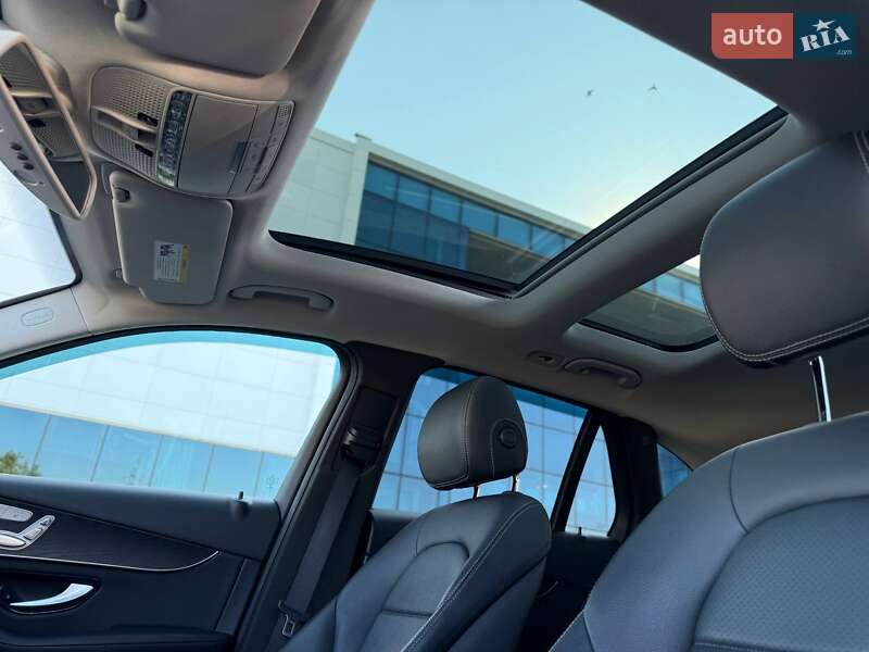 Внедорожник / Кроссовер Mercedes-Benz GLC-Class 2016 в Одессе