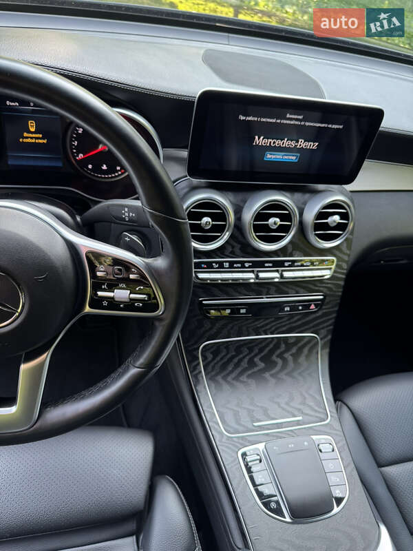 Внедорожник / Кроссовер Mercedes-Benz GLC-Class 2022 в Тернополе