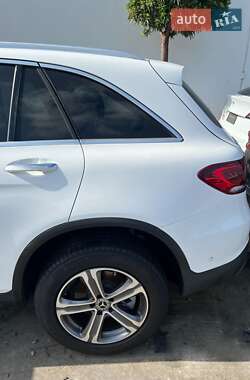 Внедорожник / Кроссовер Mercedes-Benz GLC-Class 2021 в 