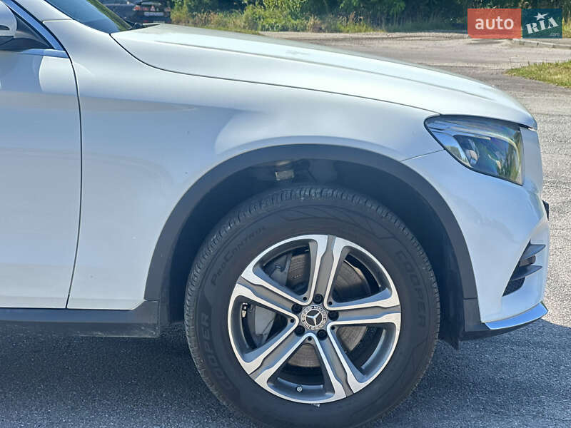Внедорожник / Кроссовер Mercedes-Benz GLC-Class 2019 в Львове