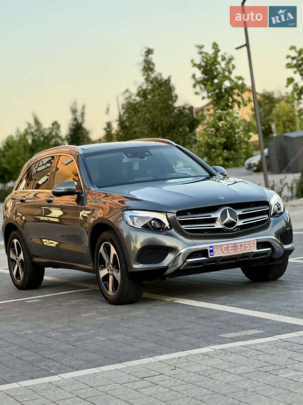 Внедорожник / Кроссовер Mercedes-Benz GLC-Class 2018 в Львове