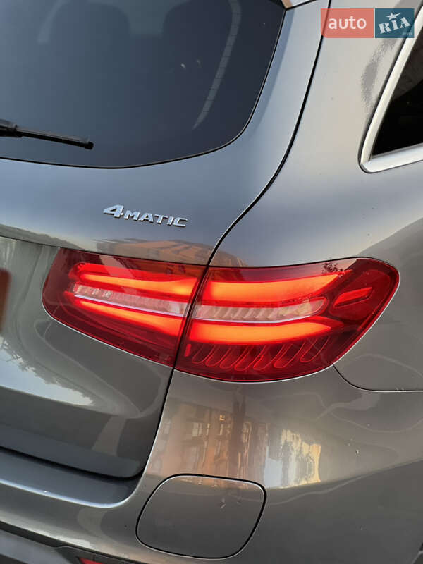 Позашляховик / Кросовер Mercedes-Benz GLC-Class 2018 в Львові фото 20 Позашляховик / Кросовер Mercedes-Benz GLC-Class 2018 в Львові