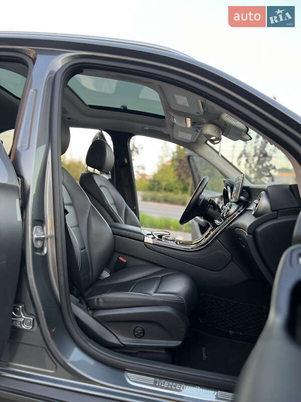 Позашляховик / Кросовер Mercedes-Benz GLC-Class 2018 в Львові фото 41 Позашляховик / Кросовер Mercedes-Benz GLC-Class 2018 в Львові