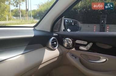 Внедорожник / Кроссовер Mercedes-Benz GLC-Class 2022 в 