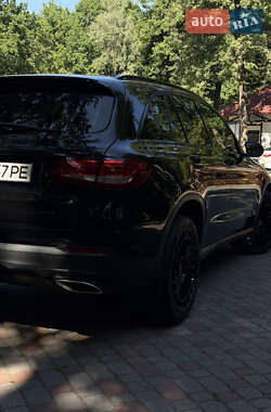 Внедорожник / Кроссовер Mercedes-Benz GLC-Class 2016 в 