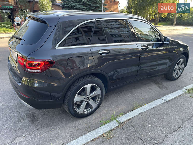 Позашляховик / Кросовер Mercedes-Benz GLC-Class 2020 в Києві
