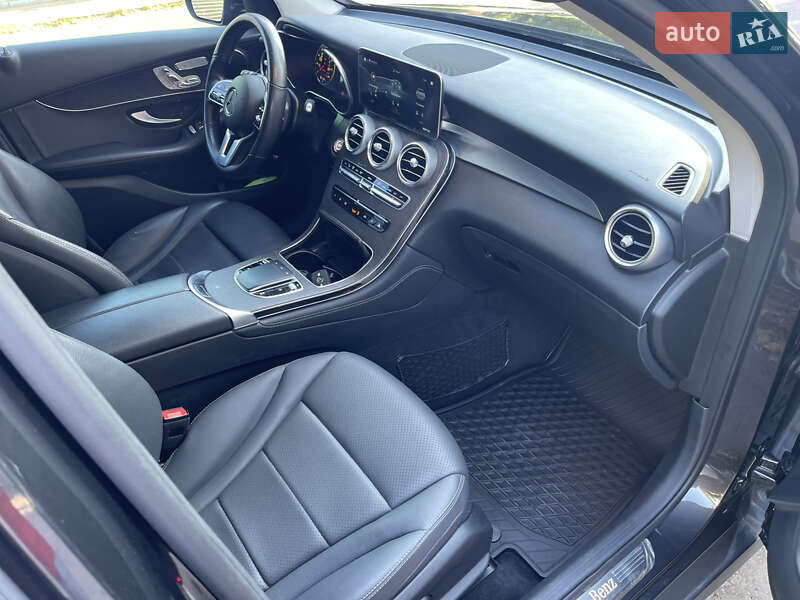 Позашляховик / Кросовер Mercedes-Benz GLC-Class 2020 в Києві