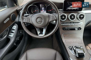 Внедорожник / Кроссовер Mercedes-Benz GLC-Class 2017 в 