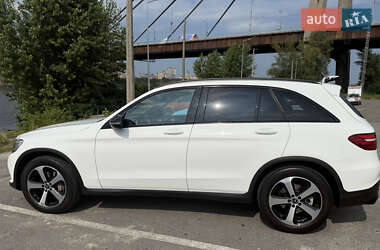 Внедорожник / Кроссовер Mercedes-Benz GLC-Class 2017 в 