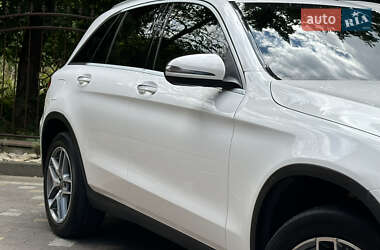 Внедорожник / Кроссовер Mercedes-Benz GLC-Class 2018 в 