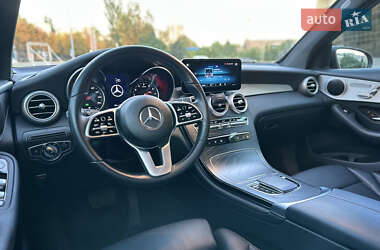 Внедорожник / Кроссовер Mercedes-Benz GLC-Class 2021 в 