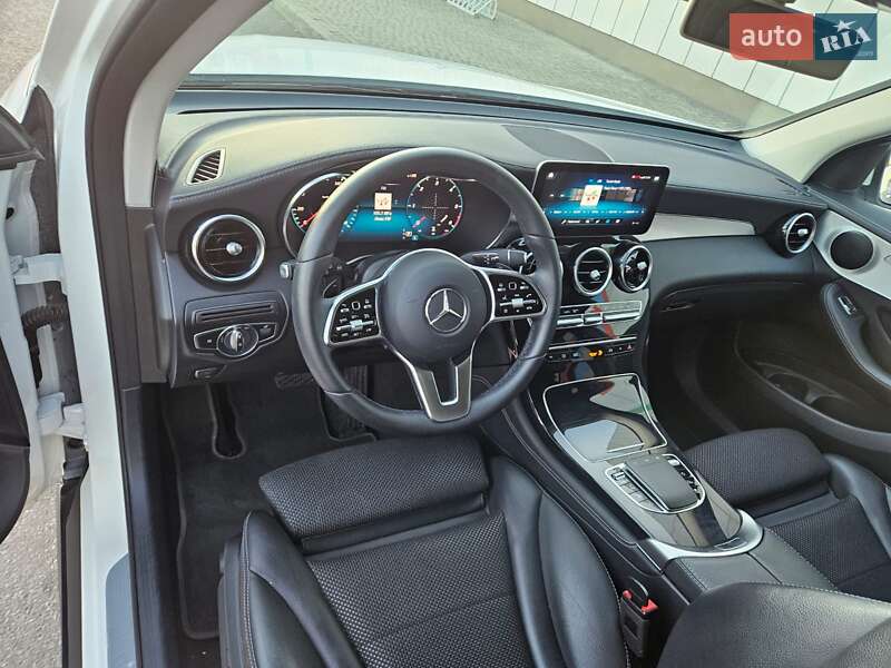 Внедорожник / Кроссовер Mercedes-Benz GLC-Class 2019 в Мукачево фото 7 Внедорожник / Кроссовер Mercedes-Benz GLC-Class 2019 в Мукачево