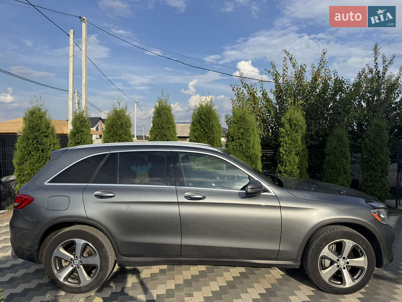 Внедорожник / Кроссовер Mercedes-Benz GLC-Class 2016 в Виннице