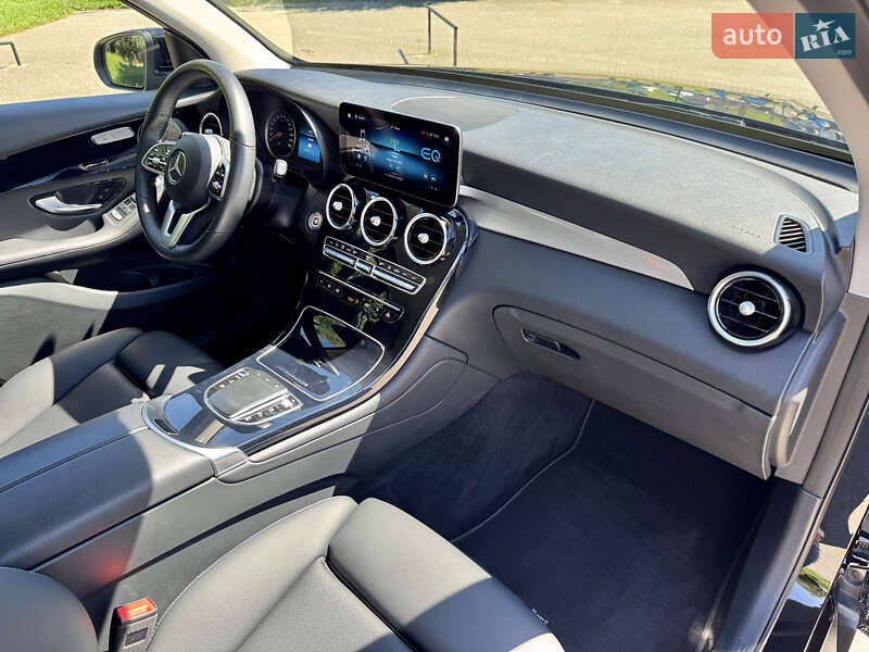 Внедорожник / Кроссовер Mercedes-Benz GLC-Class 2020 в Киеве
