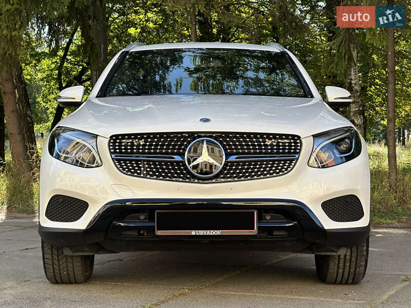 Внедорожник / Кроссовер Mercedes-Benz GLC-Class 2019 в Киеве