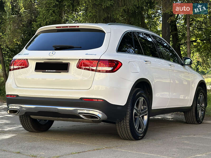 Внедорожник / Кроссовер Mercedes-Benz GLC-Class 2019 в Киеве