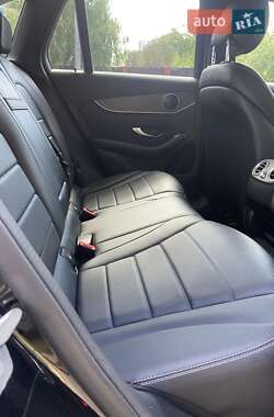 Внедорожник / Кроссовер Mercedes-Benz GLC-Class 2019 в 