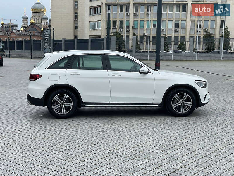 Внедорожник / Кроссовер Mercedes-Benz GLC-Class 2019 в Киеве фото 3 Внедорожник / Кроссовер Mercedes-Benz GLC-Class 2019 в Киеве