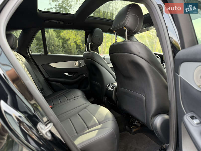 Внедорожник / Кроссовер Mercedes-Benz GLC-Class 2019 в Львове фото 55 Внедорожник / Кроссовер Mercedes-Benz GLC-Class 2019 в Львове