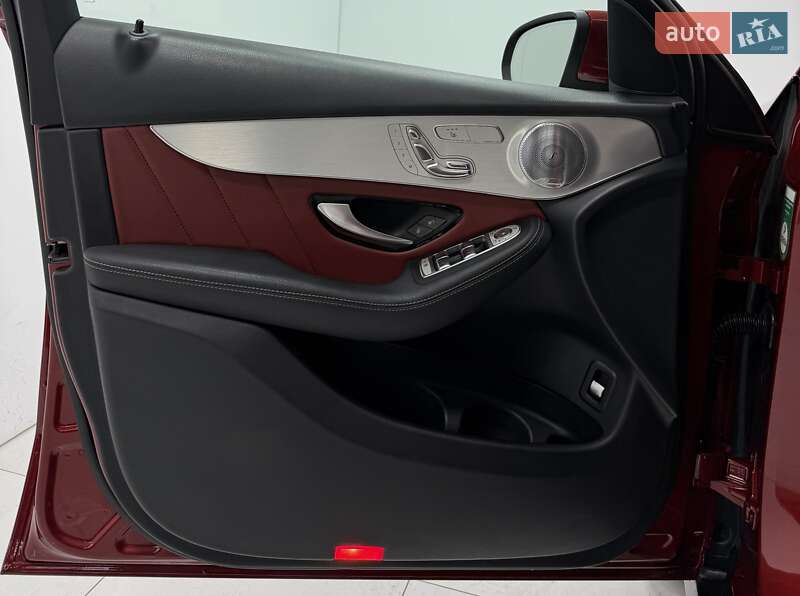 Позашляховик / Кросовер Mercedes-Benz GLC-Class 2018 в Одесі фото 31 Позашляховик / Кросовер Mercedes-Benz GLC-Class 2018 в Одесі