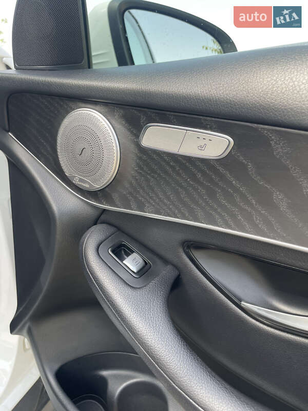 Позашляховик / Кросовер Mercedes-Benz GLC-Class 2015 в Сокалі