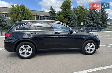 Внедорожник / Кроссовер Mercedes-Benz GLC-Class 2016 в 