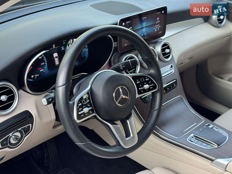 Позашляховик / Кросовер Mercedes-Benz GLC-Class 2020 в Луцьку фото 15 Позашляховик / Кросовер Mercedes-Benz GLC-Class 2020 в Луцьку