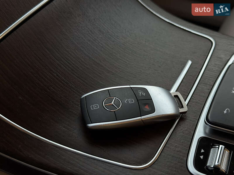 Позашляховик / Кросовер Mercedes-Benz GLC-Class 2020 в Луцьку фото 37 Позашляховик / Кросовер Mercedes-Benz GLC-Class 2020 в Луцьку