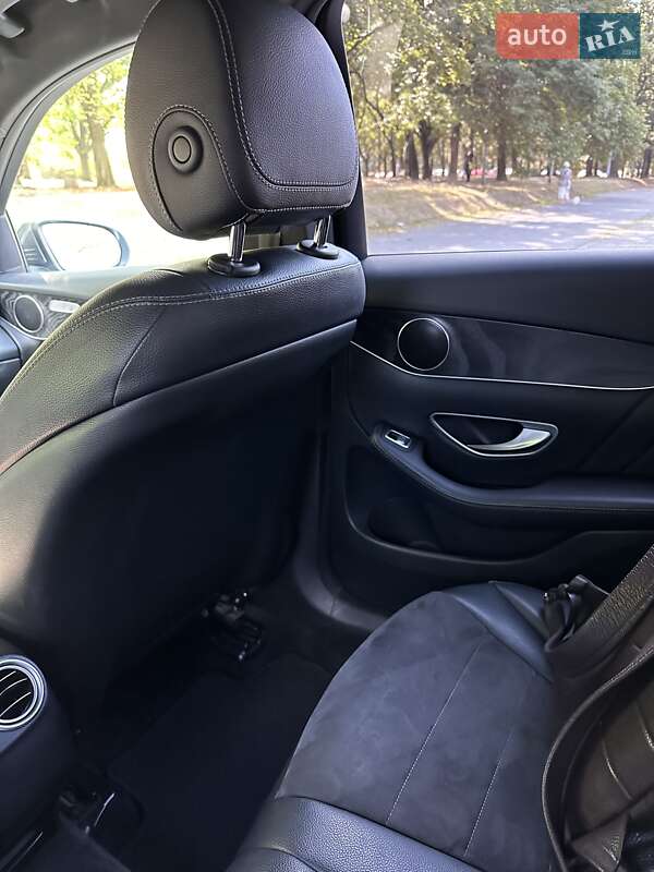 Внедорожник / Кроссовер Mercedes-Benz GLC-Class 2017 в Тернополе